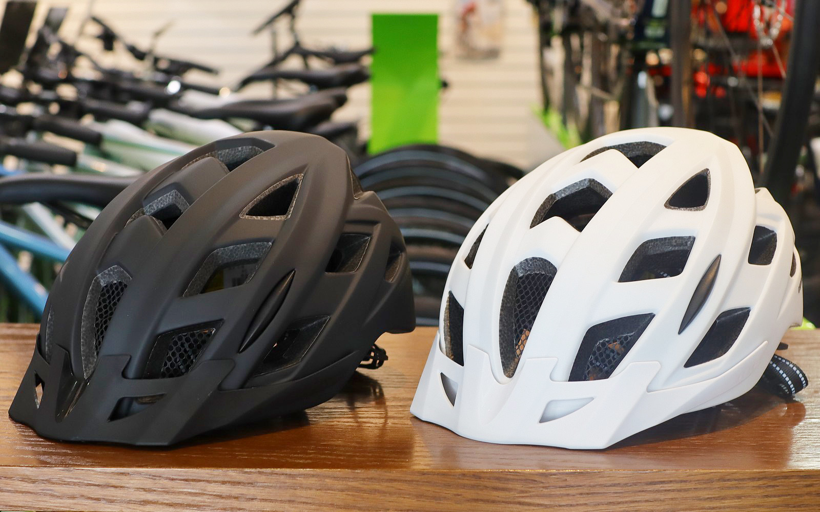 街乗りに最適 QUICK ヘルメット | キャノンデール横浜